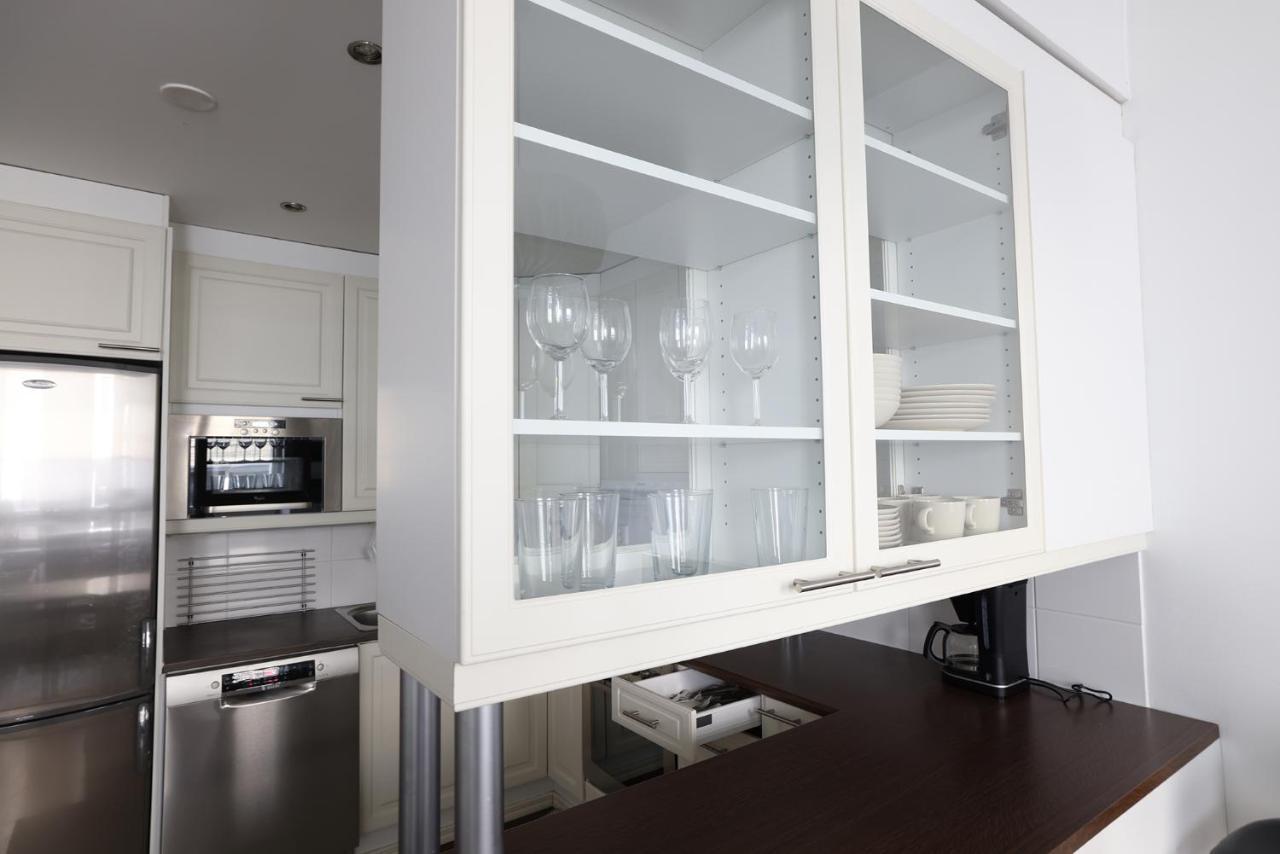 2Ndhomes Cozy 44M2 1Br Home With Best Location In Kamppi! Хельсинки Экстерьер фото