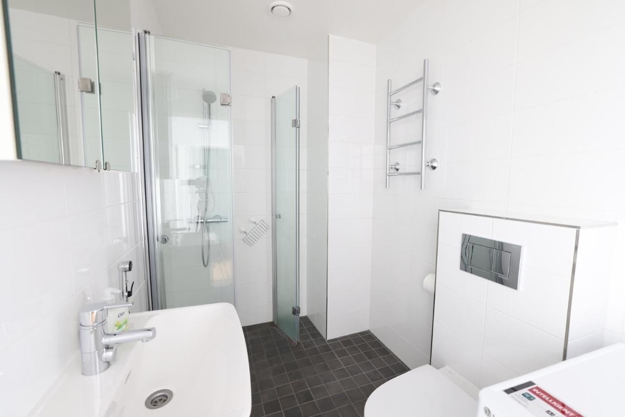 2Ndhomes Cozy 44M2 1Br Home With Best Location In Kamppi! Хельсинки Экстерьер фото